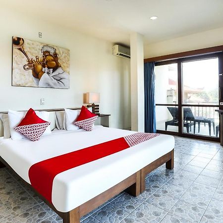 Oyo 90893 Mimpi Bungalows Кута Экстерьер фото