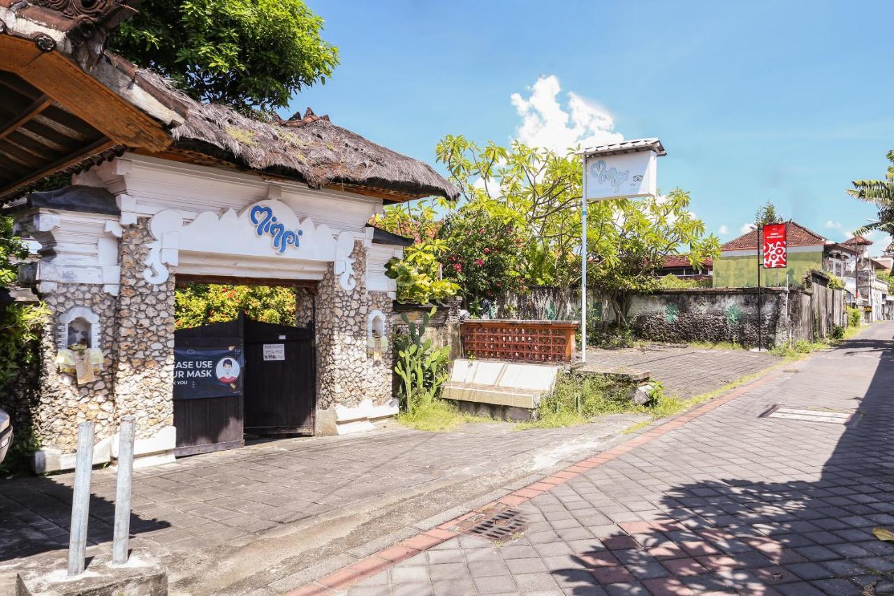 Oyo 90893 Mimpi Bungalows Кута Экстерьер фото
